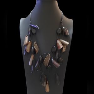 Weird Funky Indescribable Necklace 22" L10